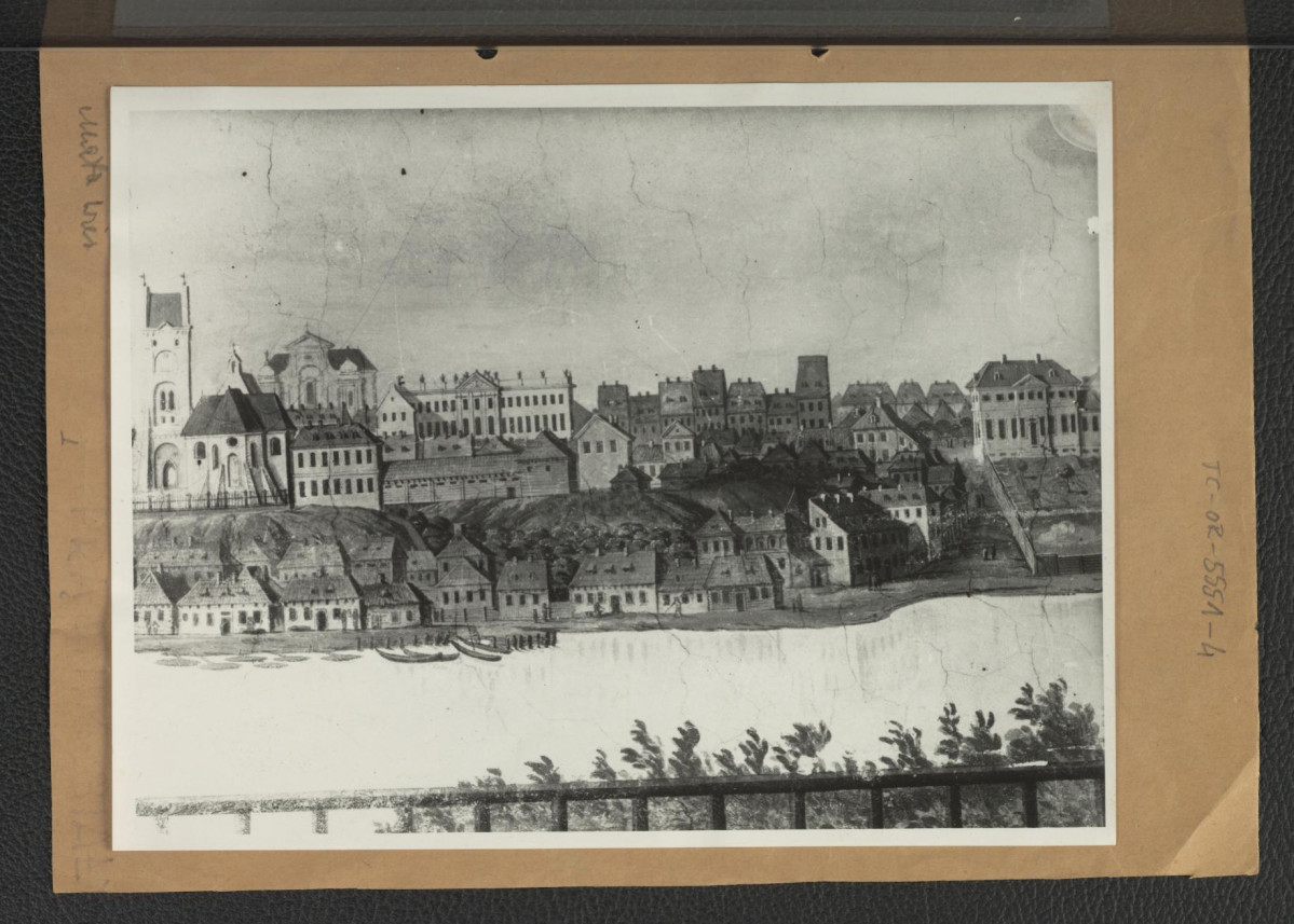 fotografia czarno-biała przedstawiająca prawdopodobnie fragment tzw. panoramy baryczkowskiej z 1771 r. oraz zbliżenie na ogród jednego z miejscowych pałaców                             , skan 1