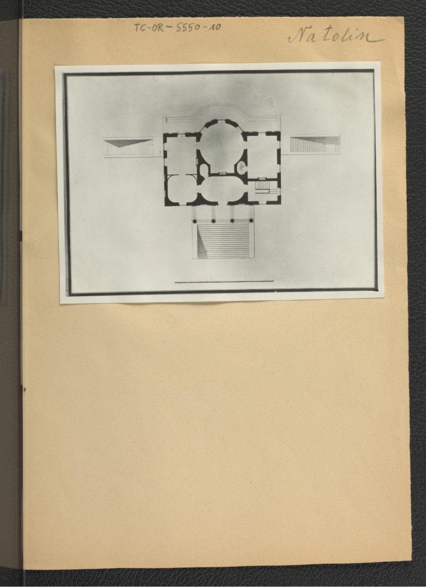 fotografia czarno-biała rzutu przyziemnego miejscowego pałacu, skan 1