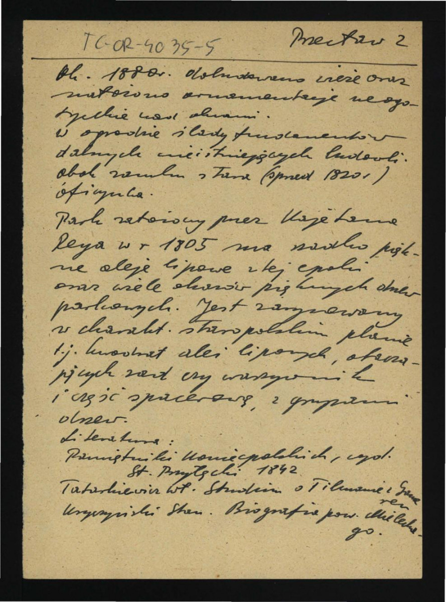 notatka na podstawie Akt Muzealnych Dyrekcji Muzeuów i Archiwum Zabytków z 23 marca 1944 r. dotyczący zamku wzniesionego z inicjatywy Ligęzów na początku XVI w. przebudowany przez Tylmana z Gameren  oraz parku z 1805 r.; dwie karty , skan 2