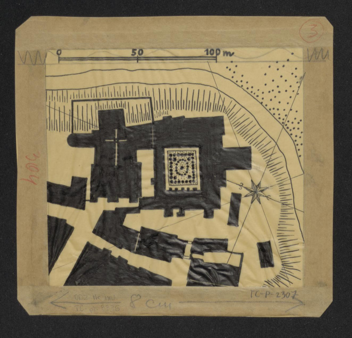 plan sytuacyjny według stanu z 1823 roku. Napis na kartce naklejonej do podkładzie: Lublin - klasztor Dominikanów. Według planu Lublina z 1823 roku w zbiorach Konserwatora Wojewódzkiego na podkładzie  planu współczesnego opracował i wykreślił Gerard Ciołek 1954, skan 1