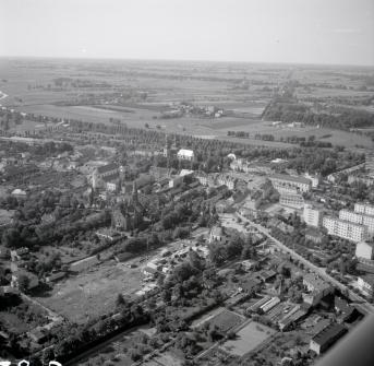 Widok ogólny miasta od strony płd., skan 1