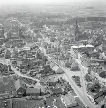 widok ogólny miasta od strony płd., skan 1