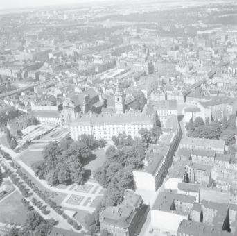 widok Starego Miasta i kolegium jezuickim, skan 1