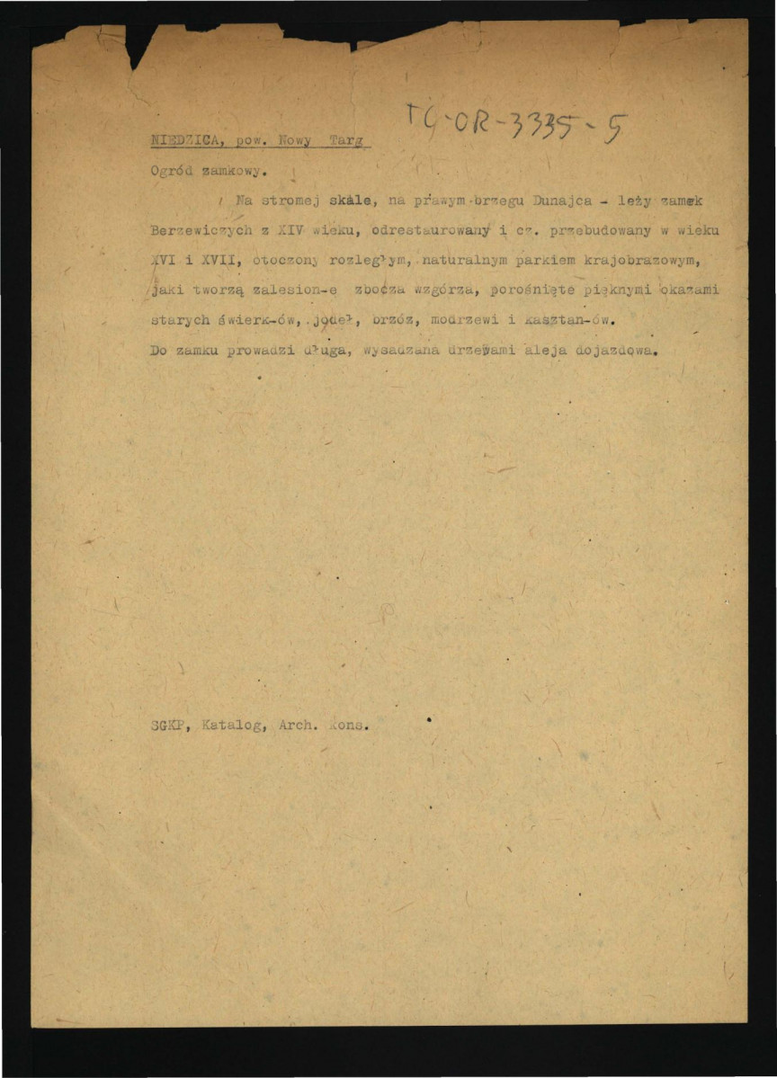 notatka na podstawie Słownik Geograficzny Królestwa Polskiego, Katalogu Zabytków Sztuki w Polsce: Woj. Krakowskie, t. I, red. Szablowski J., Warszawa 1953, Archiwum Konserwacji dotyczący usytuowania miejscowego zamku i parku krajobrazowego , skan 1
