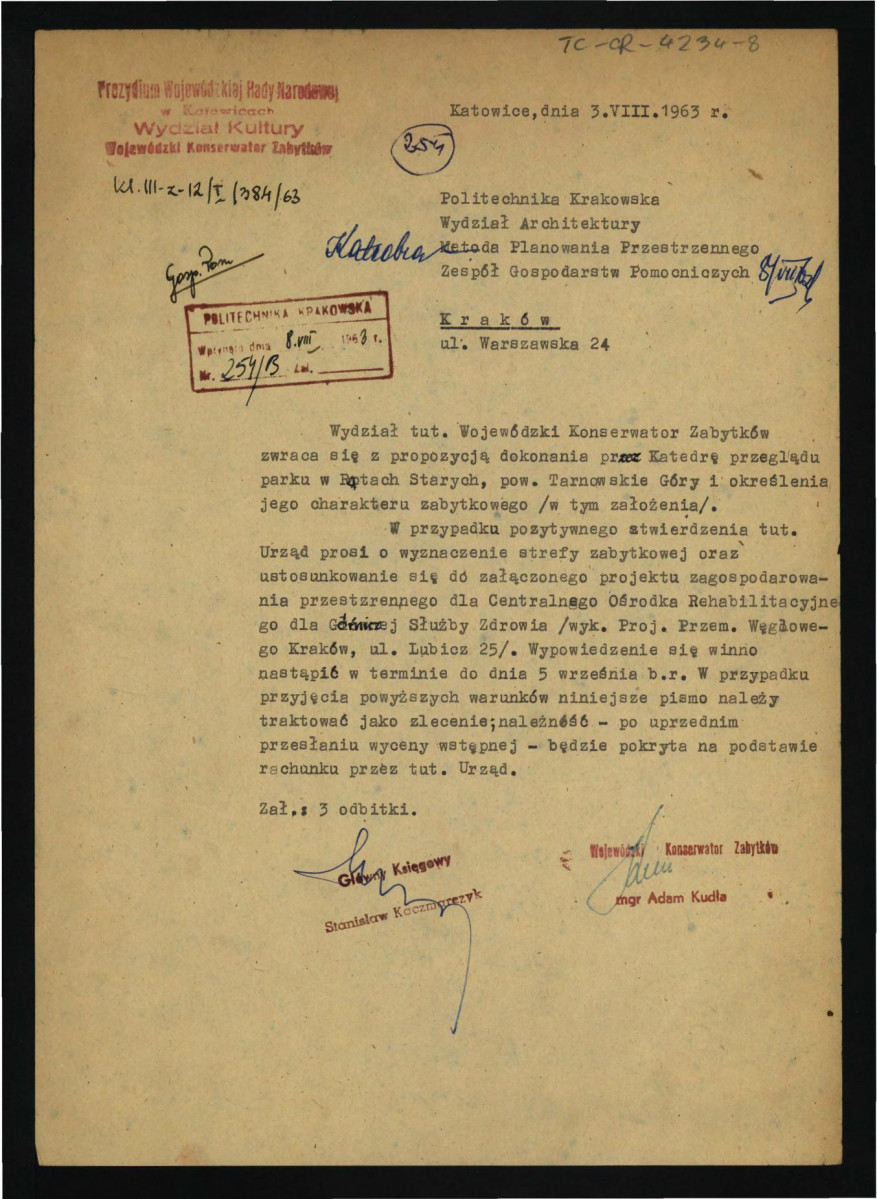 propozycja ze strony Wojewódzkiego Konserwatora Zabytków w Krakowie do Katedry Planowania Przestrzennego Wydziału Architektiry Politechniki Krakowskiej z 3 sierpnia 1963 r. w sprawie dokonania przeglądu parku w tej miejscowości i określenia jego charakteru  zabytkowego; dwie karty , skan 1