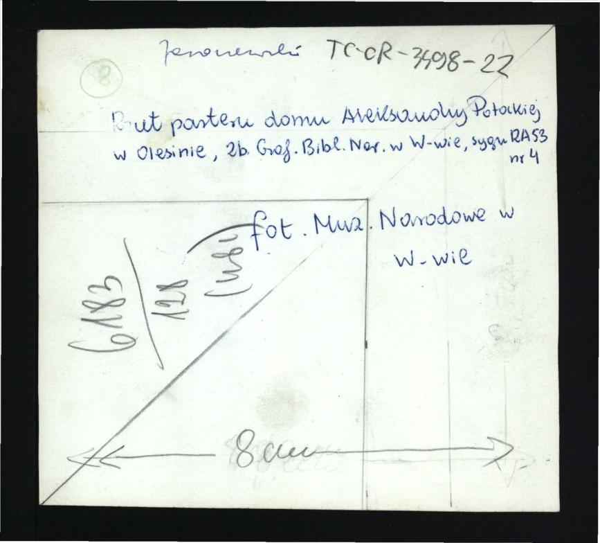 2 fotografia czarno-biała przedstawiająca plan rzutu parteru domu Aleksadry Potockiej w Olesinie – ze zbiorów Biblioteki Narodowej w Warszawie (RA 53 nr 4), skan 4