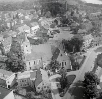 widok ogólny kościoła parafialnego od strony płd., skan 1