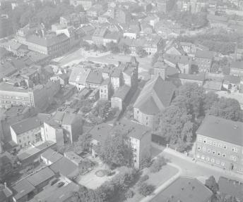 zespół zabudowy rynku od strony wsch, skan 1