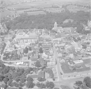układ urbanistyczny i zabudowa  miasta od strony płd., skan 1
