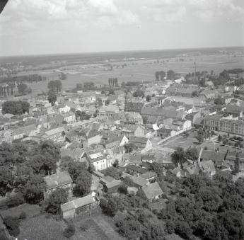 zabudowa centrum od strony płd - wsch, skan 1