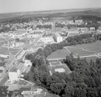 widok ogólny miasta od strony południowej, skan 1