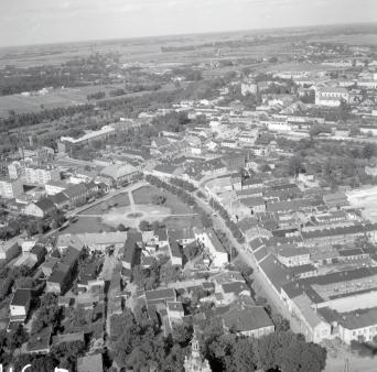 widok ogólny zabudowy przy ul. Kilińskiego od strony płd- wsch., skan 1
