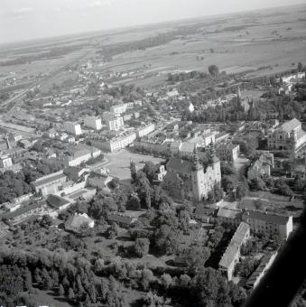 widok ogólny rynku od strony poł - zach., skan 1