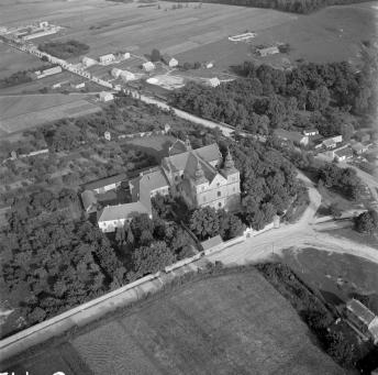 Klasztor kanoników regularnych od strony płd - zach., skan 1