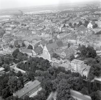 układ urbanistyczny miasta strona zach., skan 1