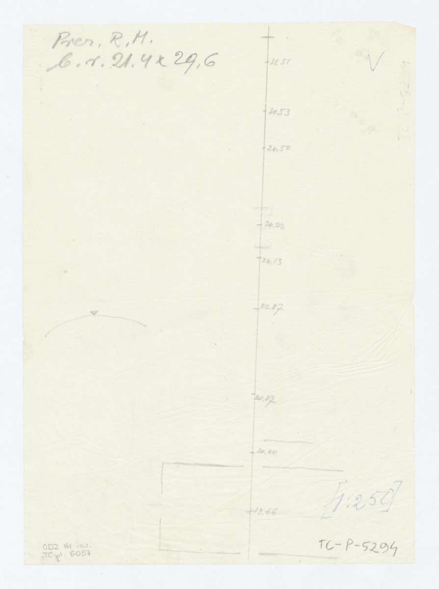 Pałac Namiestnikowski-pomiar wysokości skarpy po osi pałacu do opracowania projektu rekonstrukcji, skan 1