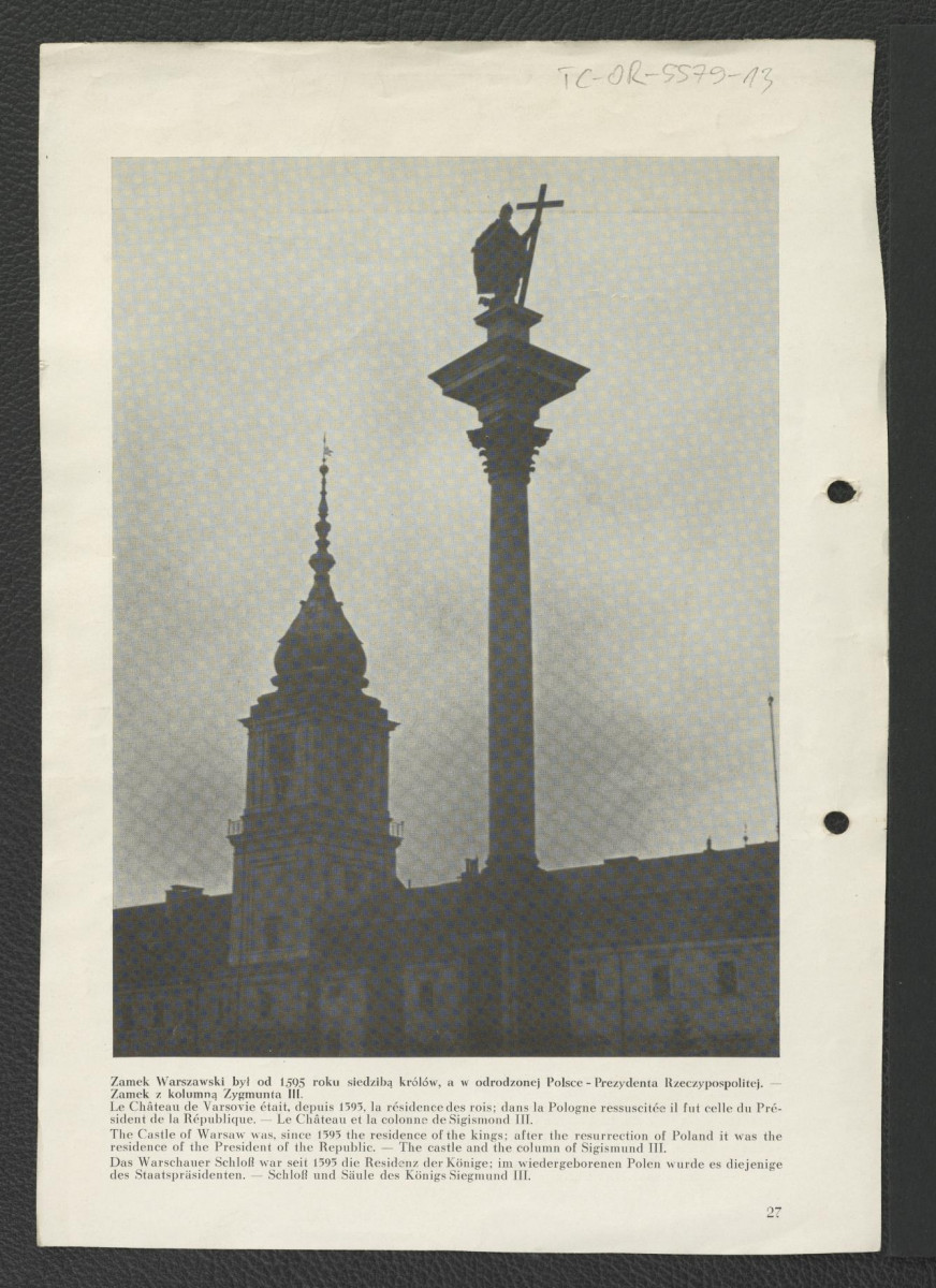 karta z publikacji tematycznej zawierajaca reprodukcje fotografii wieży zegarowej oraz elewacji frontowej miejscowego zamku wraz z kolumną Zygmunta III            , skan 1