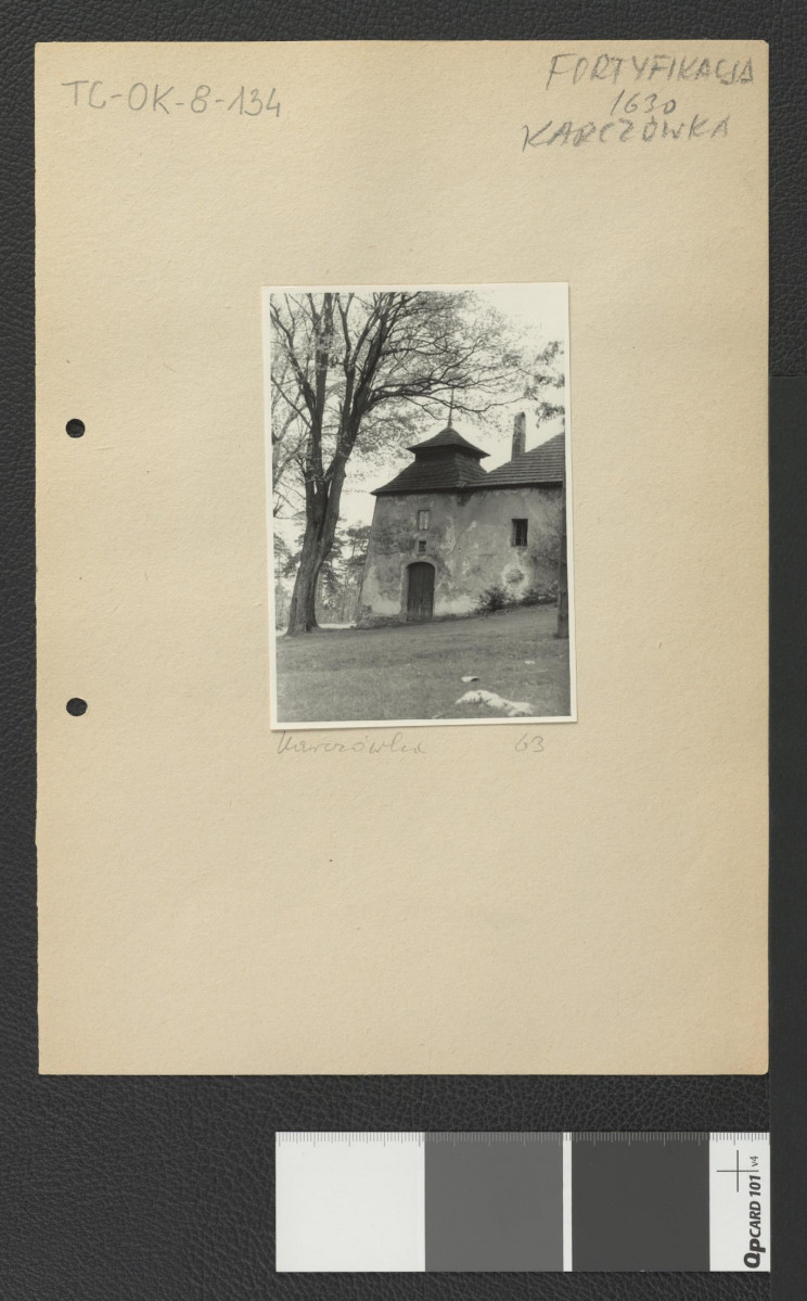 fragment fortyfikacju klasztornych , skan 1