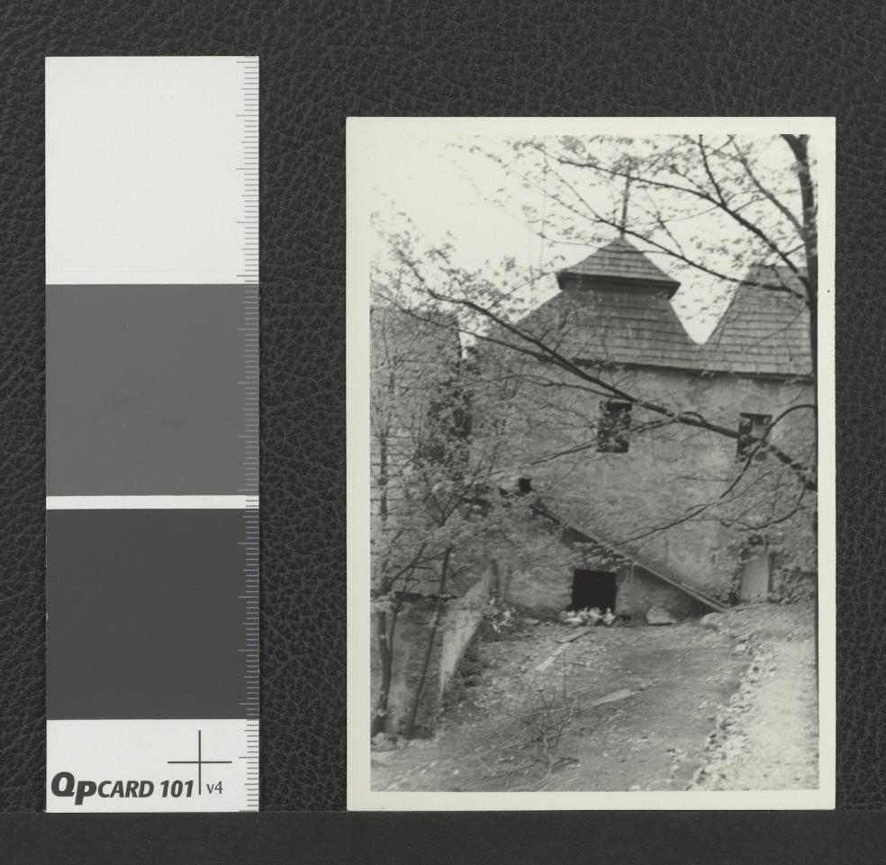 fragment klasztornych zabudowań gospodarczych, skan 1