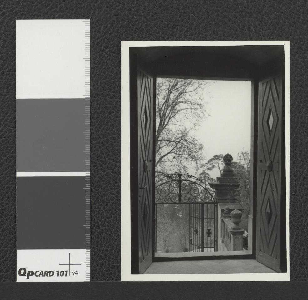 klasztorna bram wjazdowa , skan 1