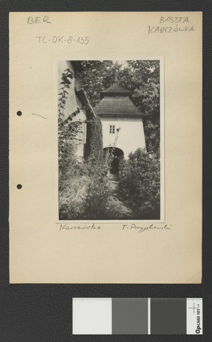 baszta wraz z fragmentem zabudowań klasztornych , skan 1