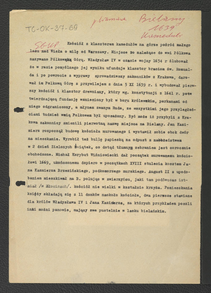 wypis z Słownika Geograficznego Królestwa Polskiego dotyczący usytuowania miejscowego klasztoru, jego dziejów oraz charakterystykę architektoniczną; na odwrocie reprodukcja dwubarwnej fotografii ryciny , skan 1