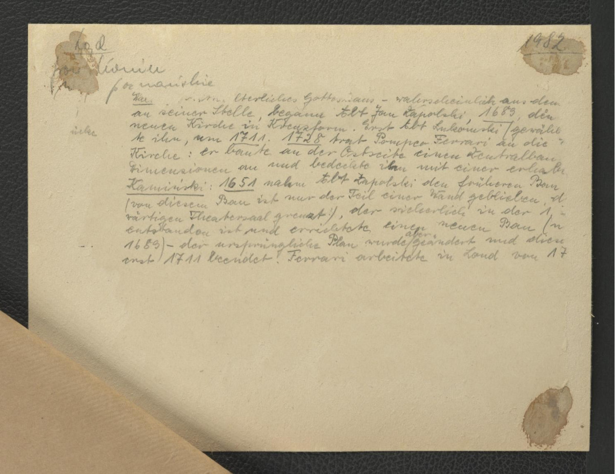 widok na miejscowy klasztor od (prawdopodobnie) zachodu , skan 2