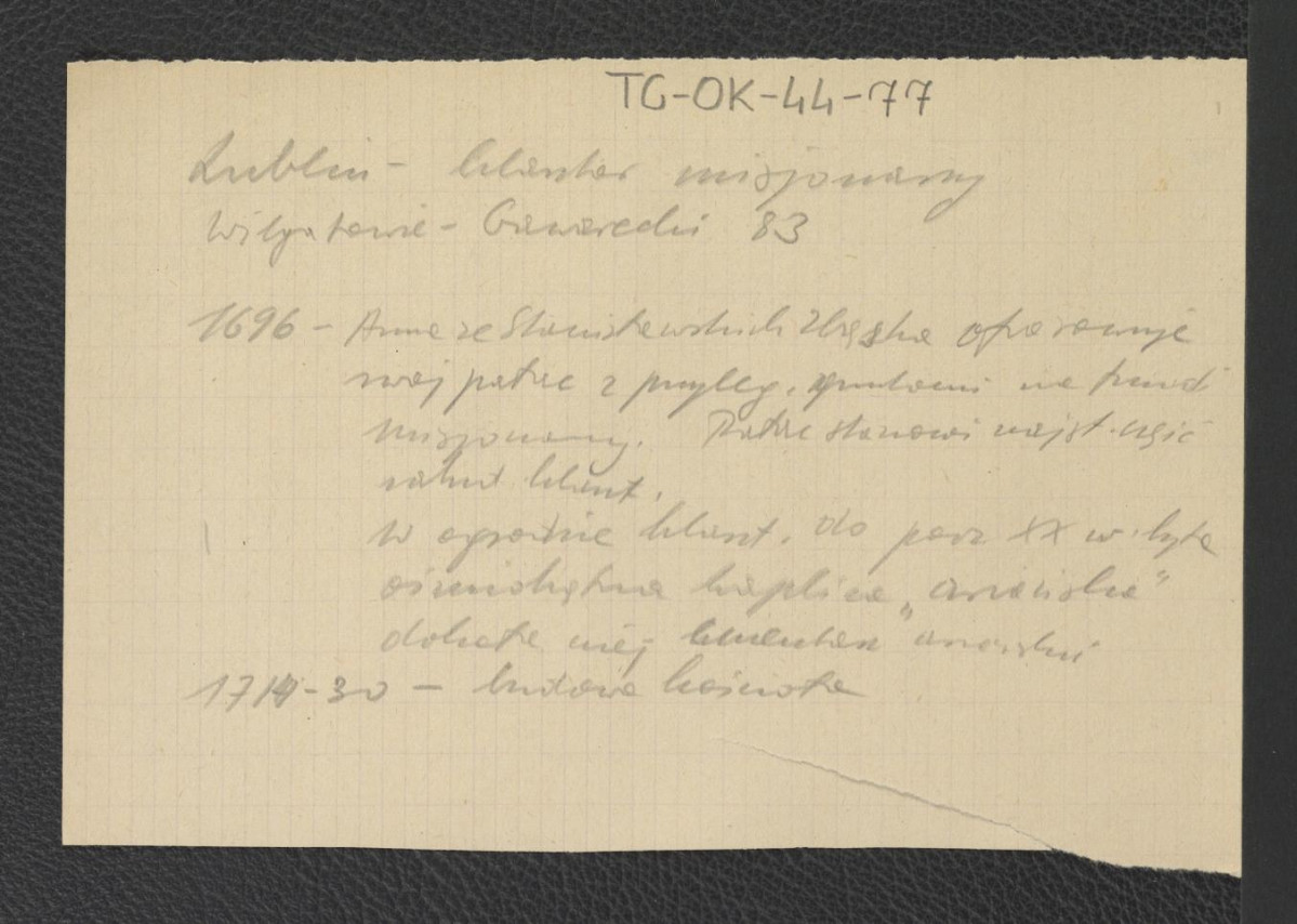 wypis z Wilgatowie-Gawarecki, s. 83 wzmiankujący donacje na rzecz zgromadzenia ze strony Anny ze Stanisławskich Zbąskiej z 1696 r. oraz budowę kościoła w latach 1714-1730 , skan 1
