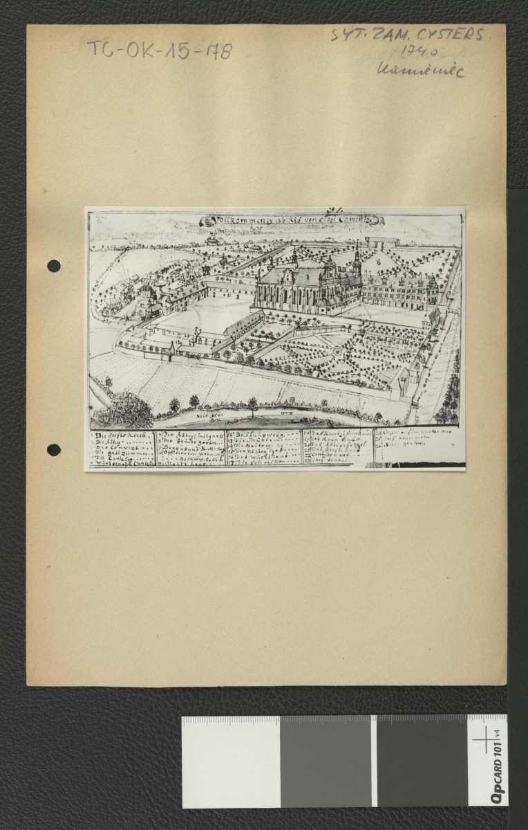 reprodukcja ryciny pochodzącej z Wernher Fryderyk Bernard, Topografia Śląska, 1744-1768 przedstawia widok z lotu ptaka na miejscowy zespół klasztorny, skan 1