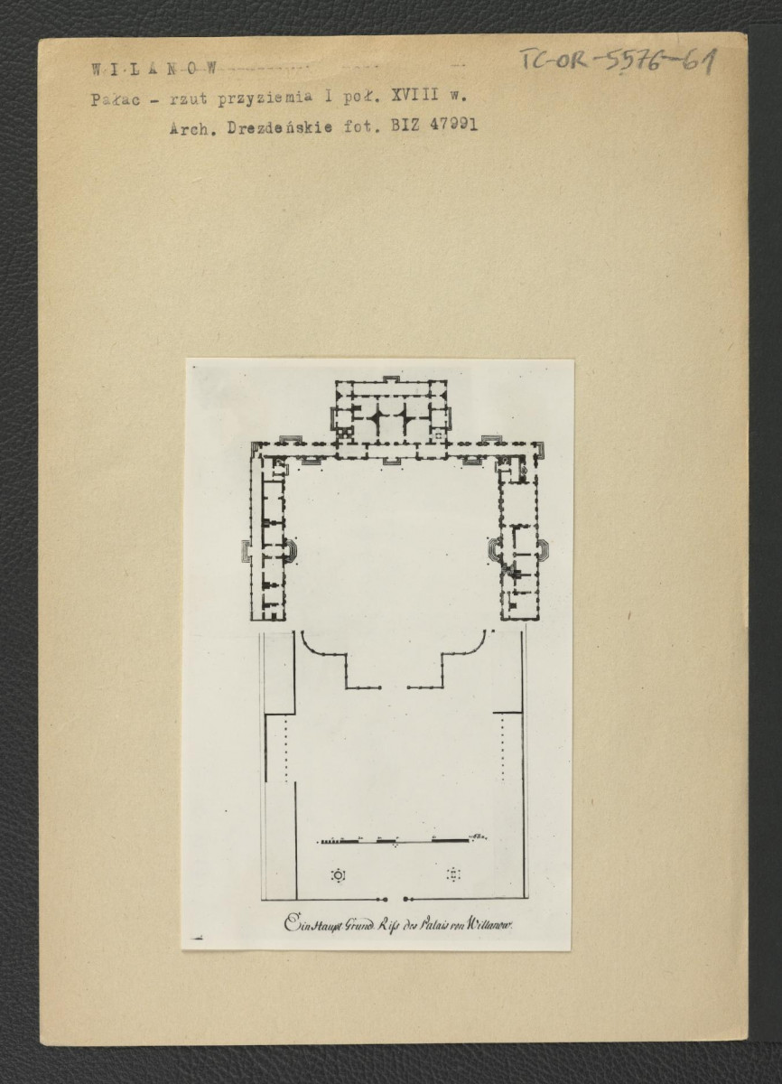 fotografia czarno-biała przedstawiająca rzut przyziemia z pierwszej poł. XVIII w. z planów drezdeńskich, skan 1