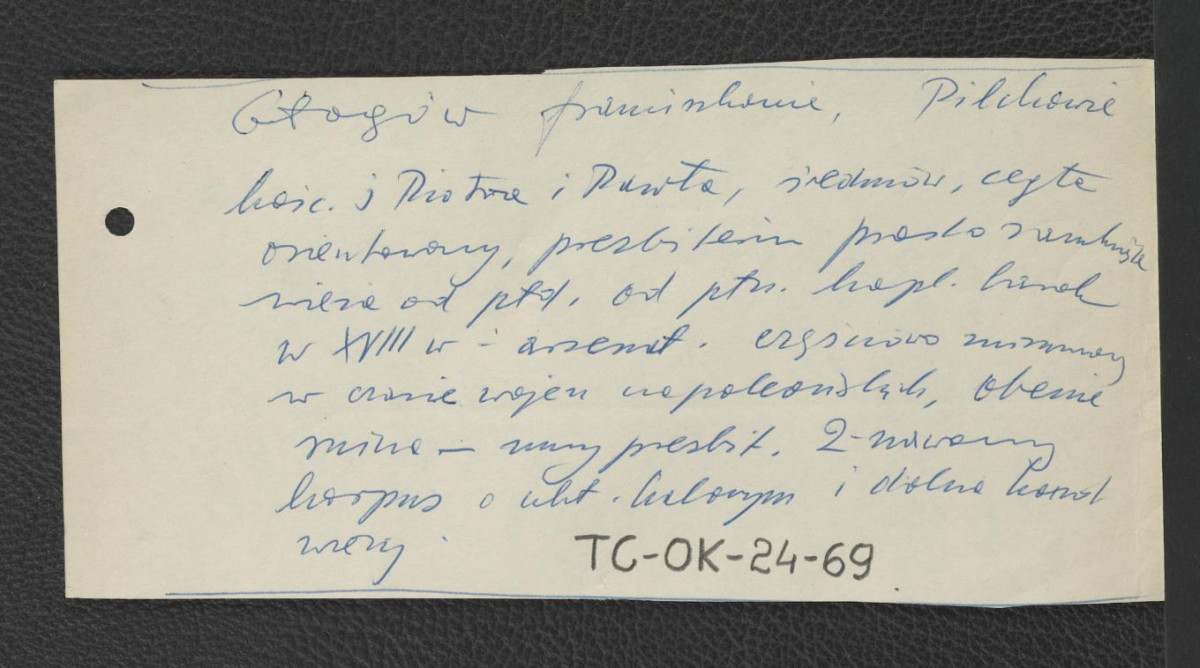 wypis z Pilch Jozef, Pilch Krystyna, Zabytki Dolnego Śląska, Wrocław 1962 dotyczący miejscowego kościoła św. Piotra i Pawła                                                                                                , skan 1
