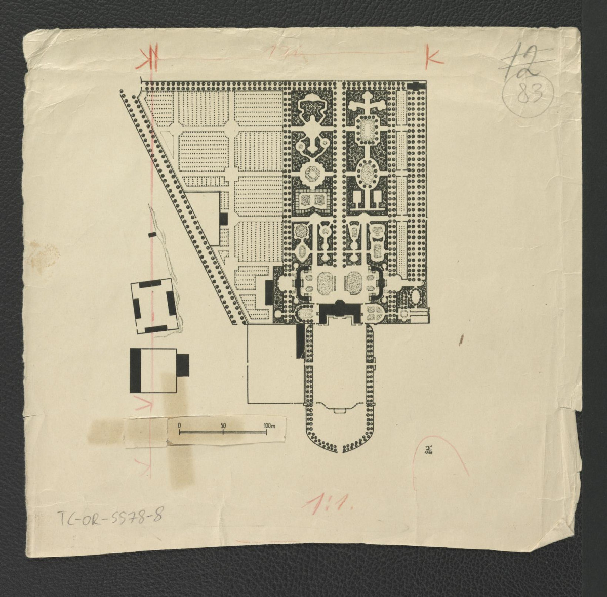 reprodukcja planu z Ciołek G., Ogrody polskie, Warszawa 1954, s. 91 ukazujące plan miejscowego ogrodu z 1760 r. autorstwa Jana Daniela Jaucha z 1760 r.  , skan 2