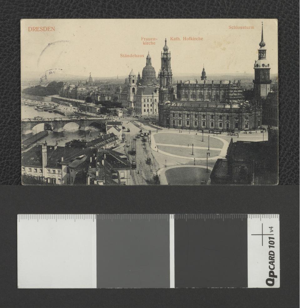 most w zabytkowej części Drezna (fotografia dwubarwna w formie kartki pocztowej), skan 1