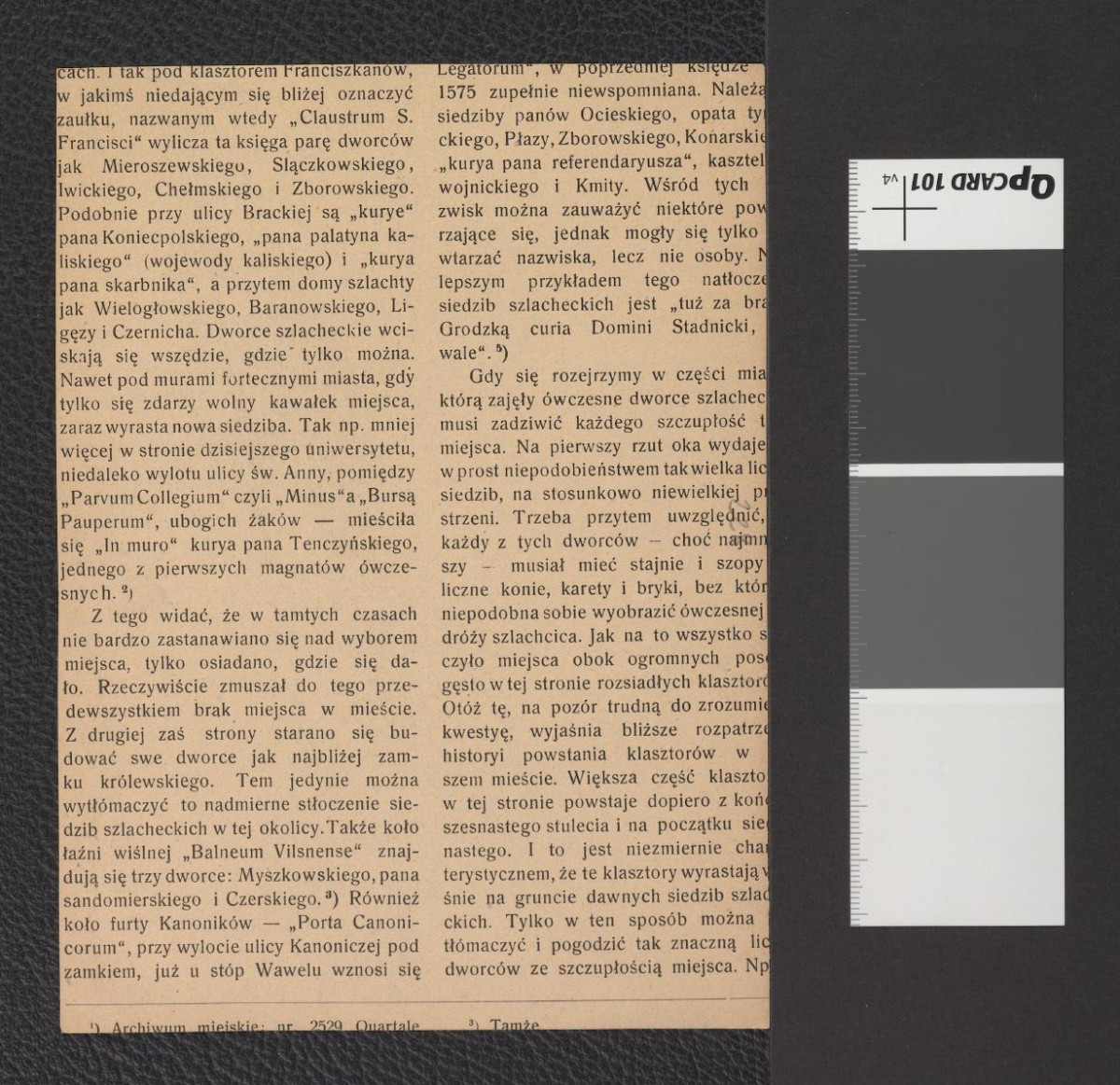 wycinek z „Rocznik Krakowski”, XVII zawierający reprodukcję fotografii czarno-białej; przedstawia zakątek pod kościołem franciszkanów, skan 2