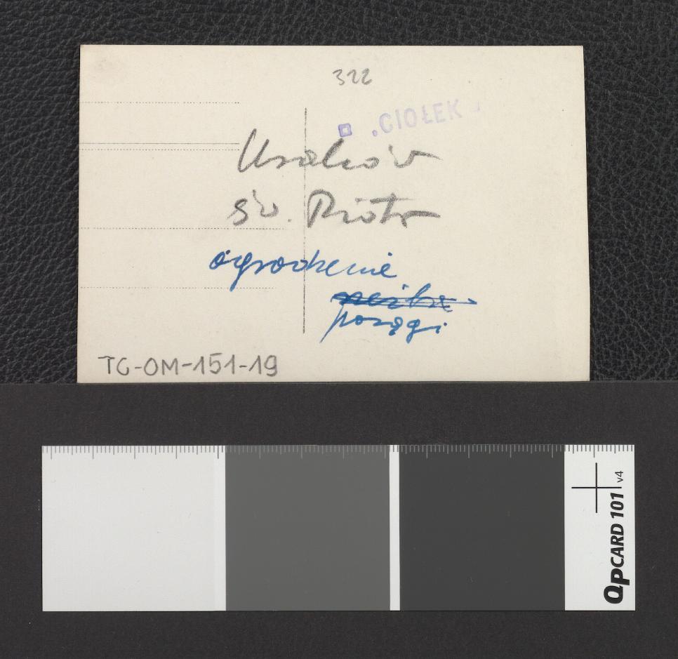 ogrodzenie i elewacja frontowa kościoła św. Piotra i Pawła, skan 2