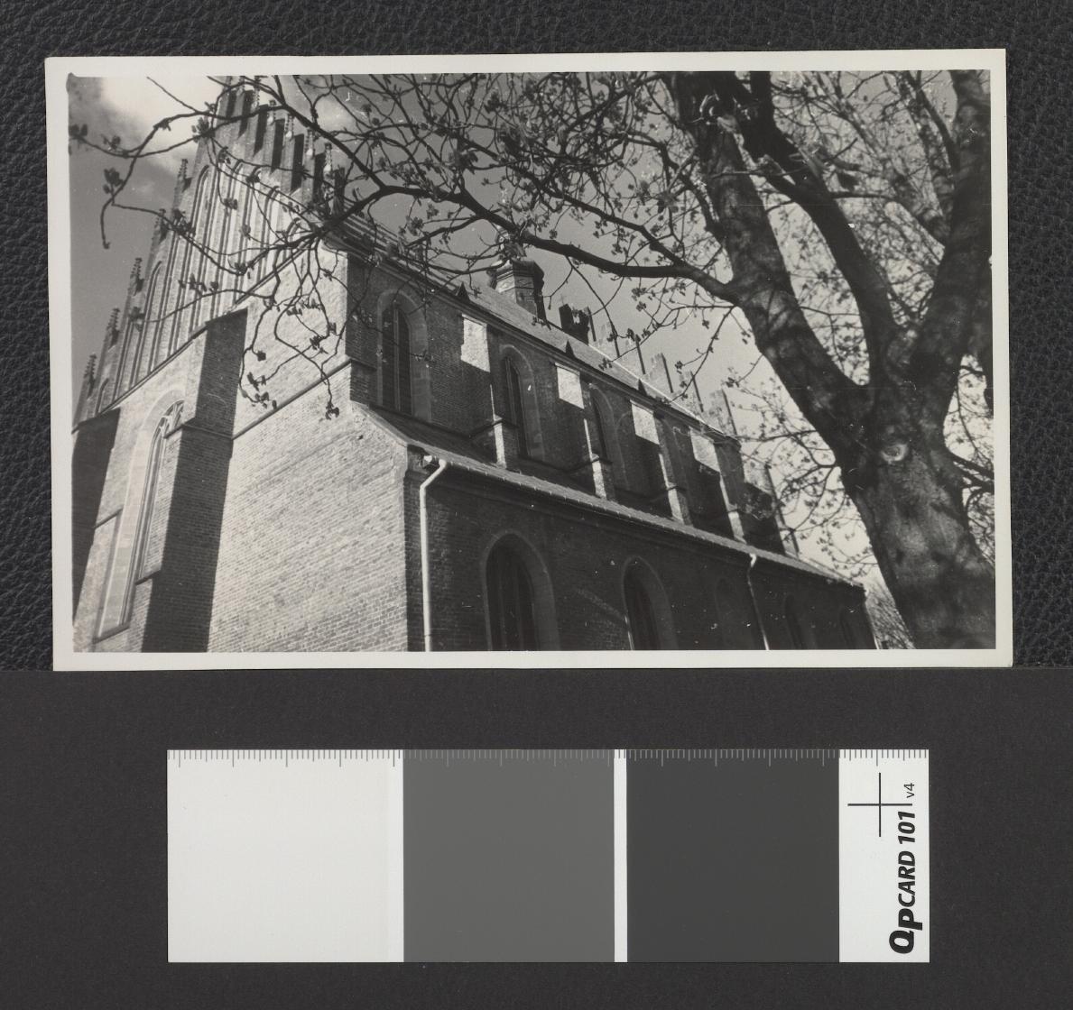 fragment elewacji kościoła pw. Bożego Ciała, skan 1