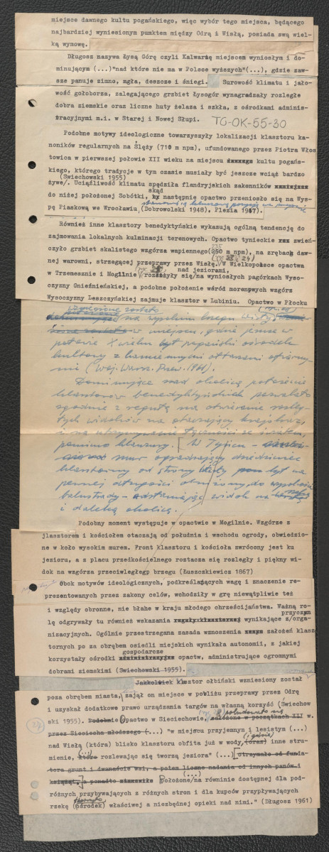 wypis m.in. z Jana Długosza dotyczący położonego na Świętym Krzyżu zespołu klasztornego założonego przez benedyktynów; z Zygmunt Świechowski, Architektura na Śląsku do połowy XIII w., Warszawa 1955 dotyczący klasztoru zakonu kanoników regularnych na Ślęży; z Tadeusz Dobrowolski, Sztuka na Śląsku, Katowice 1948 dotyczący opactwa na wyspie Piasek we Wrocławiu oraz informacja o opactwie benedyktyńskim w Płocku, a także informacja o wykorzystywaniu przez klasztory benedyktyńskie lokalnych kulminacji terenowych (Trzemeszno, Mogilno, Lubiń, Sieciechów), skan 2