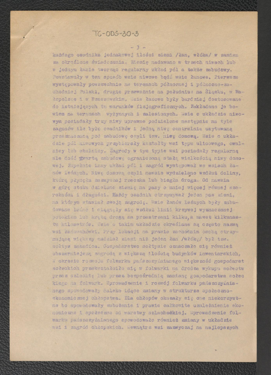 opracowanie Mariana Pokropka pt. "Budownictwo ludowe w Polsce", skan 3