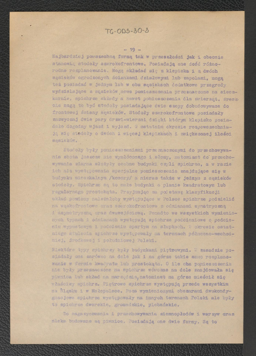 opracowanie Mariana Pokropka pt. "Budownictwo ludowe w Polsce", skan 19