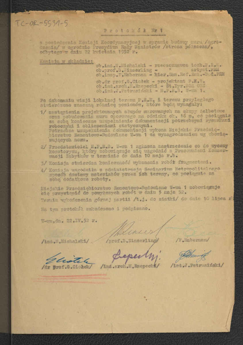 protokół nr 1 z posiedzenia Komisji Koordynacyjnej w sprawie budowy muru/ogrodzenia w ogrodzie Prezydium Rady Ministrów (strona północna) odbytego w dniu 22 kwietnia 1952 r. , skan 1