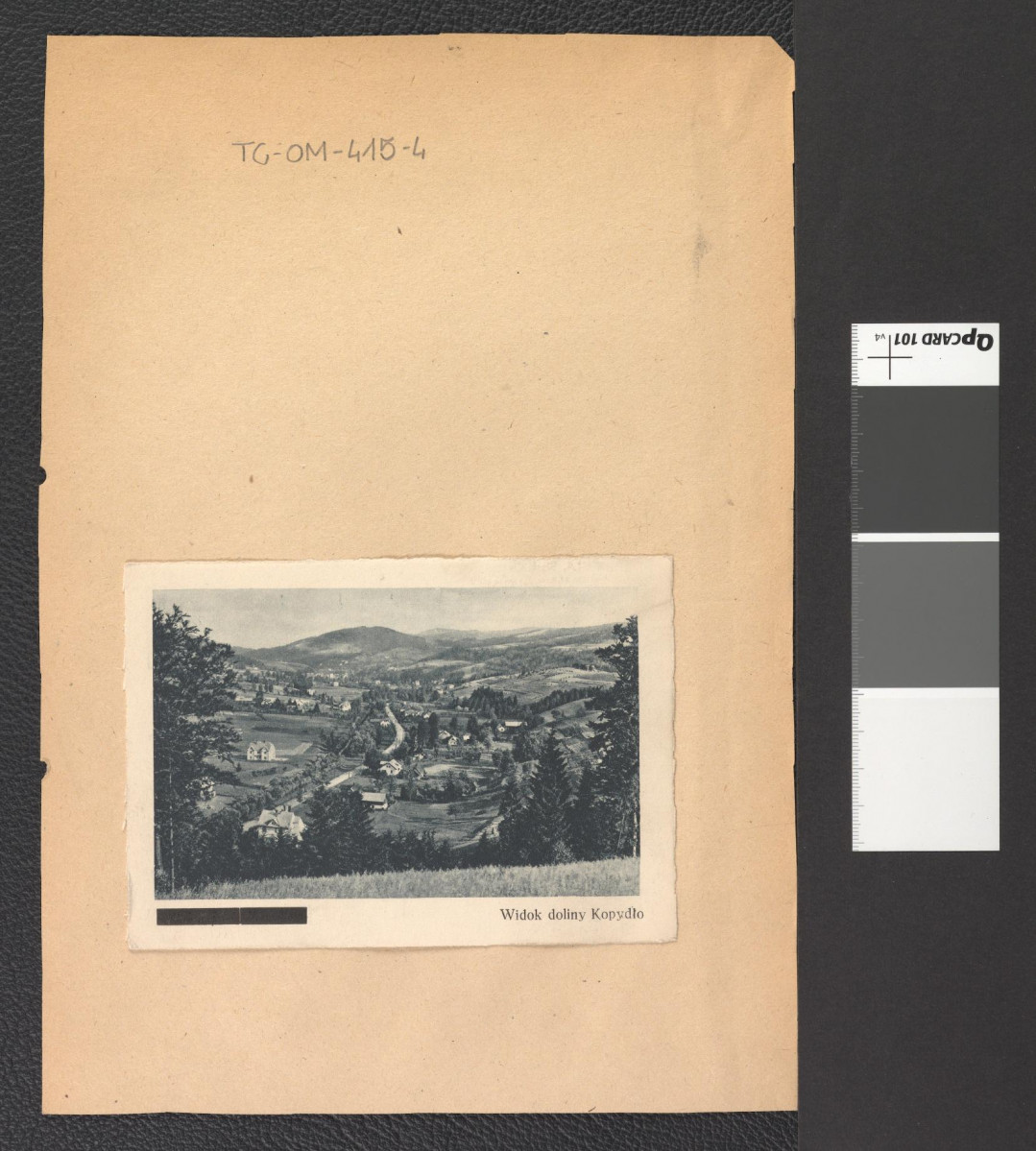 widok doliny Kopydło (fotografia dwubarwna w formie karty pocztowej), skan 1