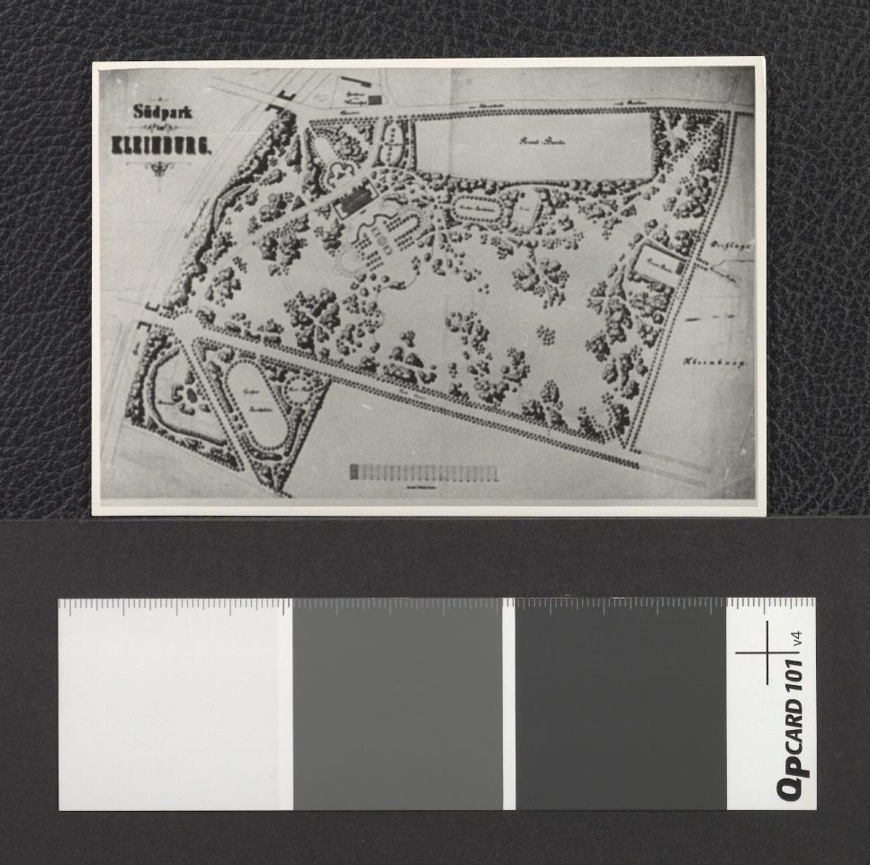 fragmenty planów miasta z wyszczególnieniem obszarów zielonych, m.in. Parku Szczytnickiego z roku 1895, skan 1
