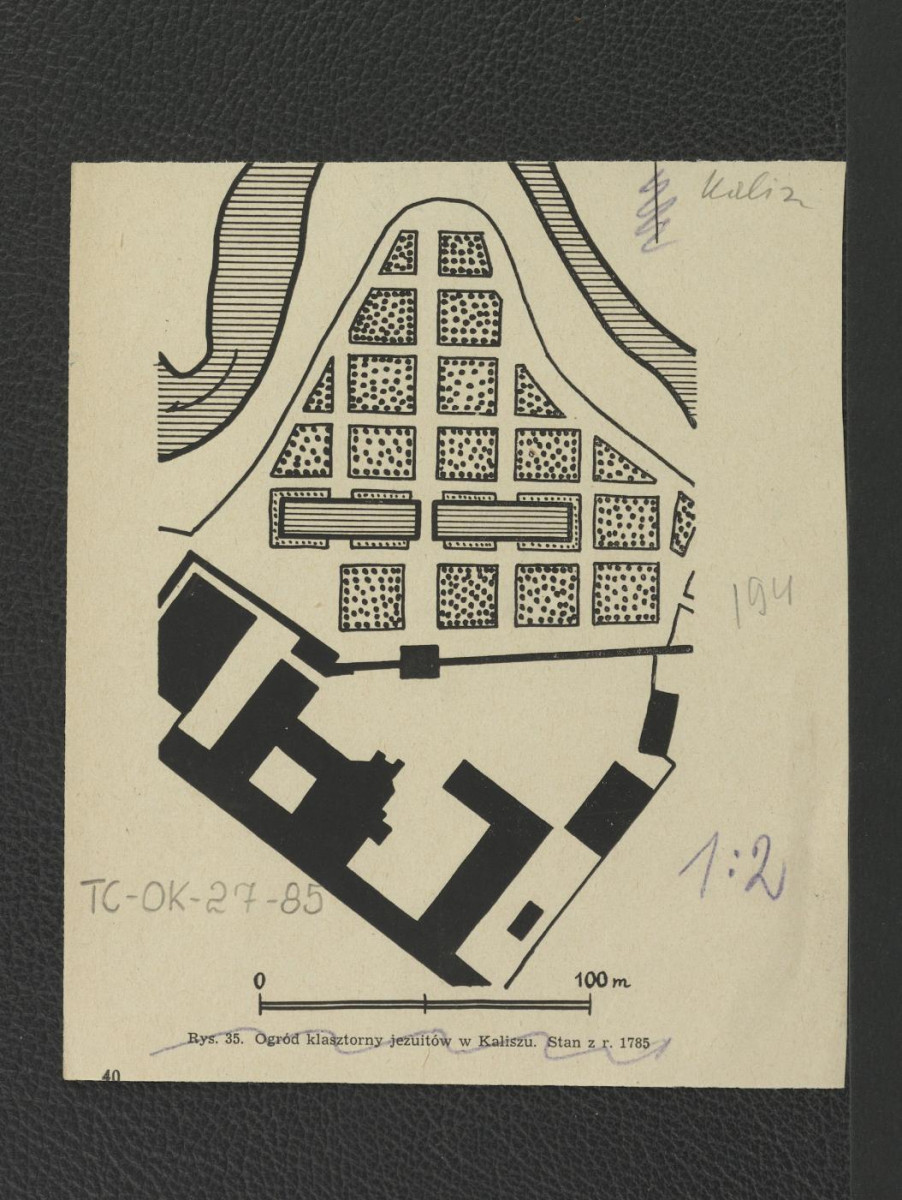 plan ogrodu klasztornego jezuitów w ww. miejscowości; stan z 1785 r. opracowany przez Gerarda Ciołka w 1950 r.; , skan 4