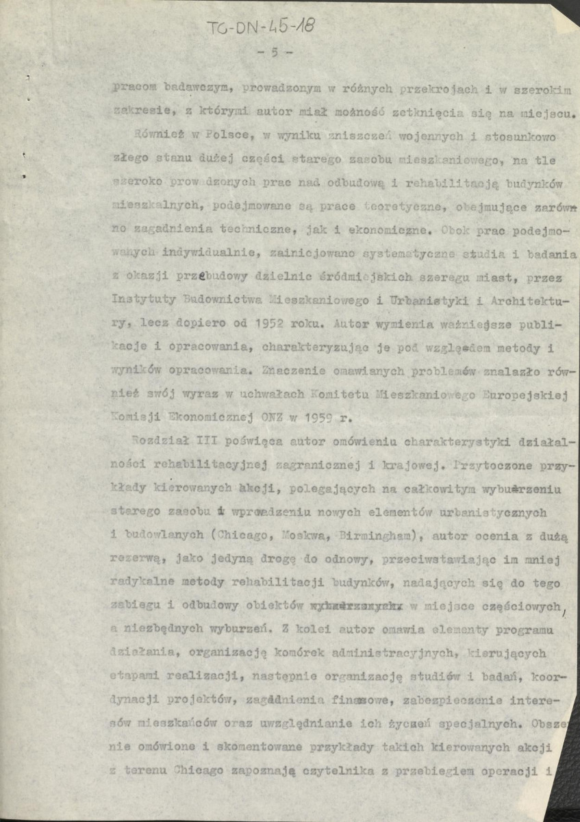 recenzja z dnia 23 maja 1961 r. pracy doktorskiej Józefa Vogtmana pt. "Rehabilitacja miejskich budynków mieszkalnych", skan 5