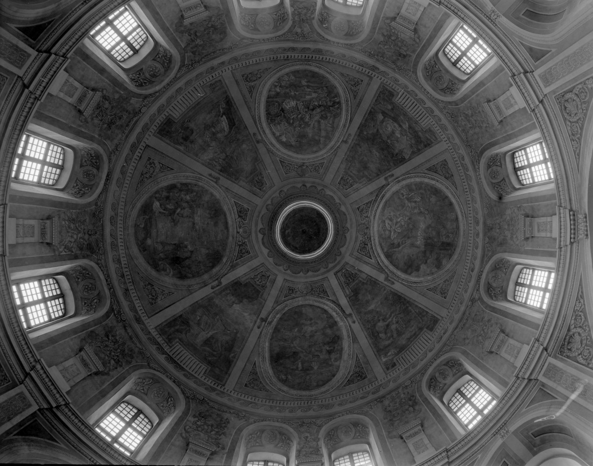 Bazylika Wniebowzięcia NMP - wnętrze: kopuła, skan 1