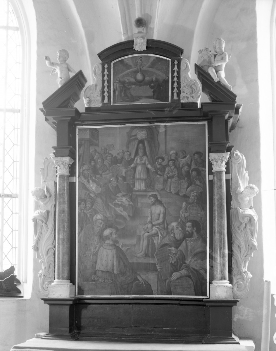 kościół M.B. Królowej - ołtarz boczny, obraz "Chrystus prze Piłatem", skan 1