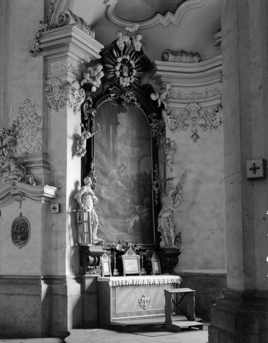 kościół, ob. parafialny pw. Wniebowzięcia Najświętszej Marii Panny - wnętrze: obraz w ołtarzu w prawej nawie, skan 1