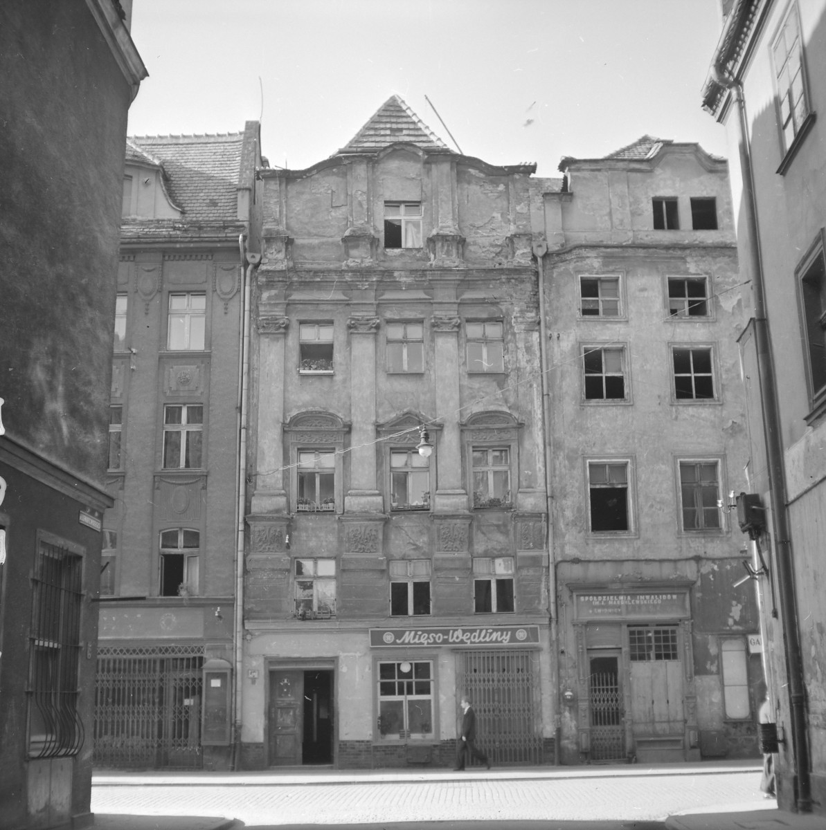 zabudowa miasta - fragment, skan 1