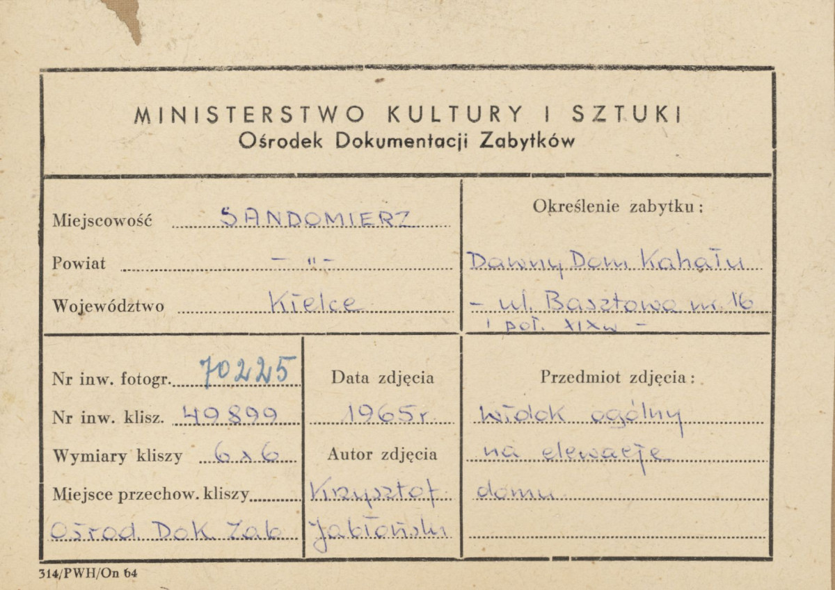 Budynek mieszkalny - widok ogólny - metryczka, skan 1