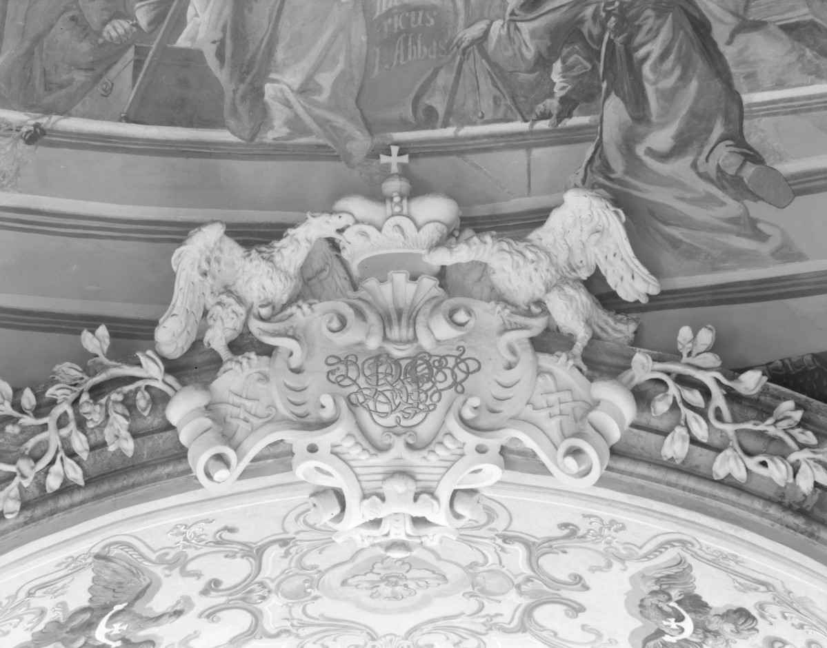 mauzoleum Piastów Świdnickich przy kościele pw. Wniebowzięcia Najświętszej Marii Panny  - wnętrze - fragment dekoracji sklepienia południowego, skan 1